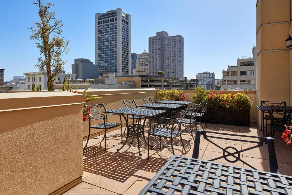 Orchard Garden Hotel Image 21
