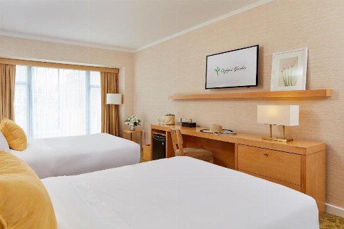 Orchard Garden Hotel image 32